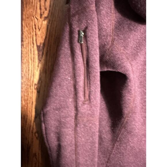 Patagonia Better Sweater Hoodie Full Zip Women’s M Burgundy Raisin Fleece Jacket - Picture 3 of 4